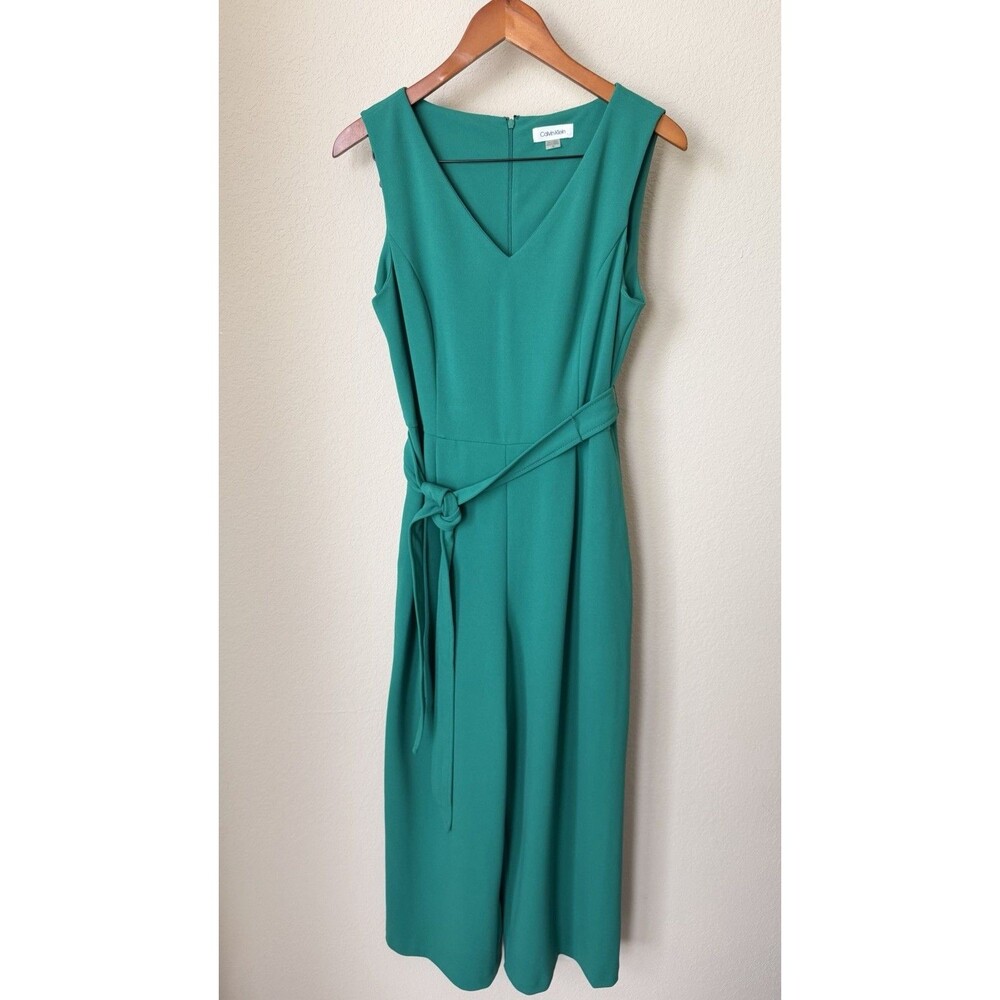 Calvin Klein Size 10 Emerald Green Sleeveless V-Neck Wide Leg Tie-Waist jumpsuit